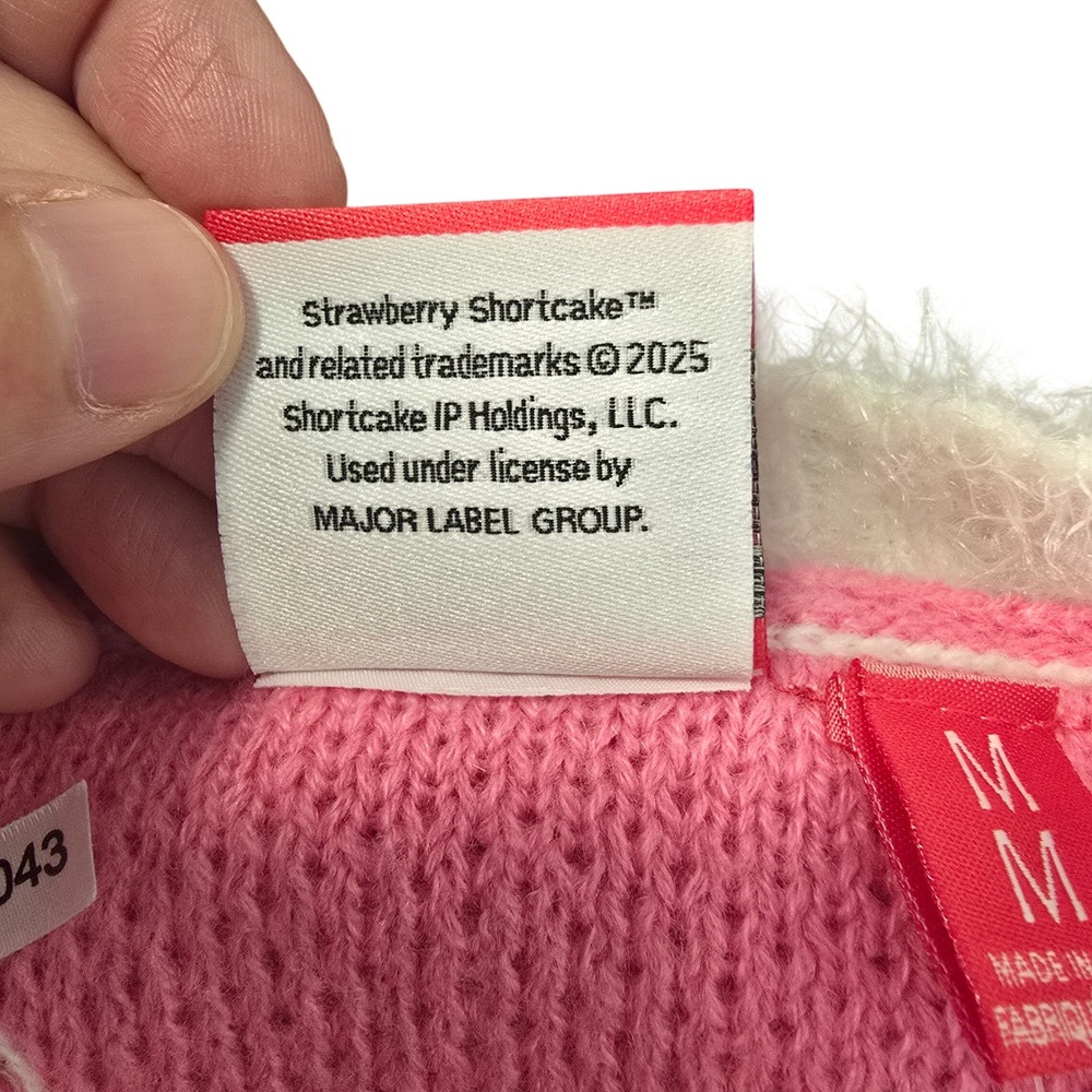 NWOT - Strawberry Shortcake Pink Christmas Sweater Vest Sequin Snowflake Fuzzy M - Picture 8 of 10